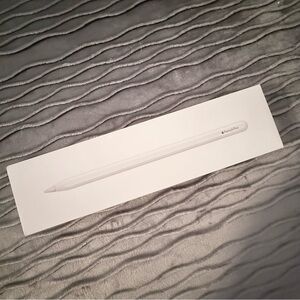 Apple Pencil Pro - Sleek White Design (New in Box)